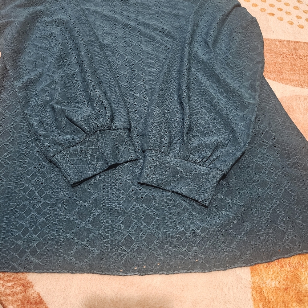 Zesica Women's Blue Long Sleeve Top SZ S Like New - Picture 5 of 7